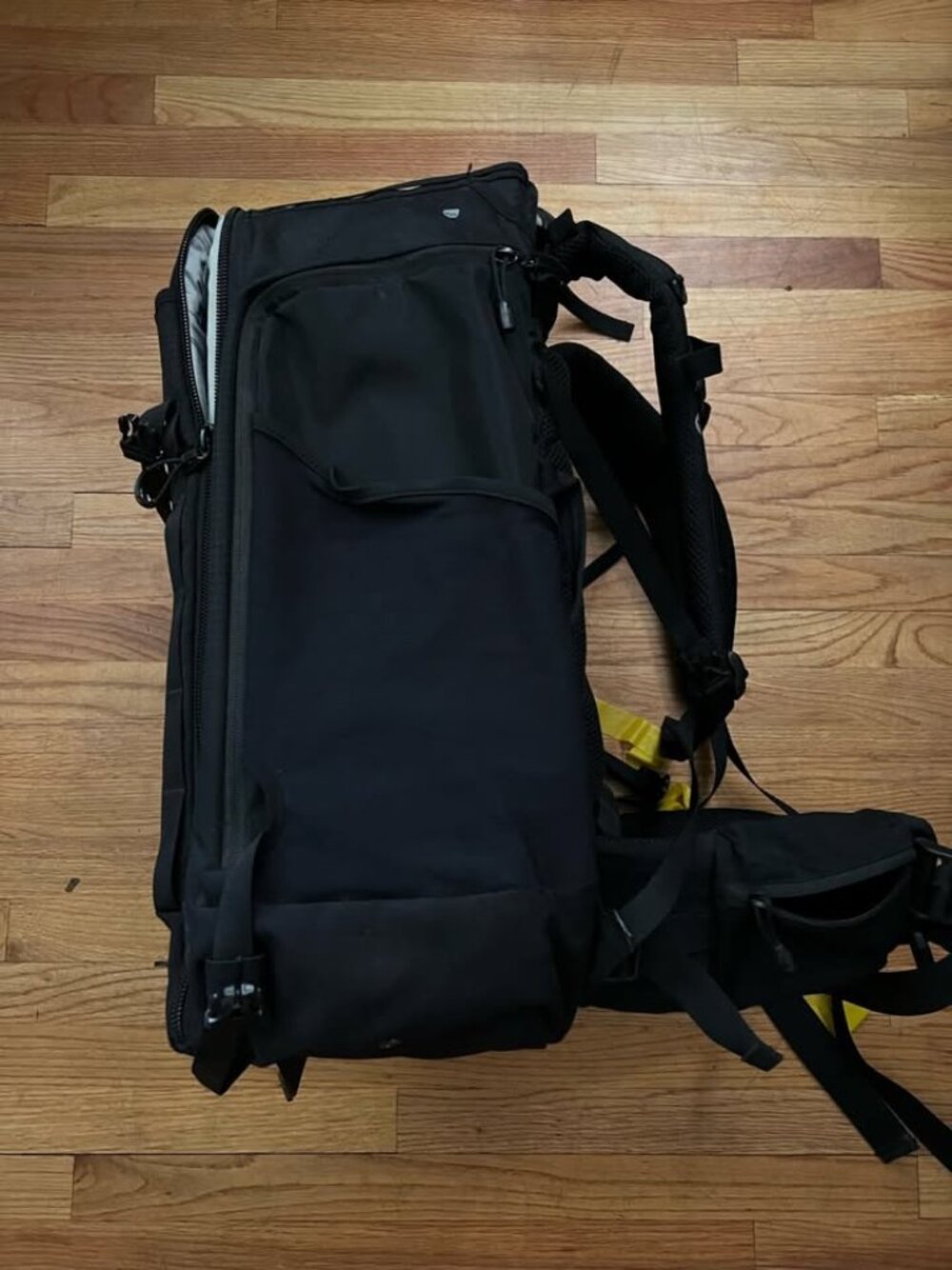 Lowepro Photography Backpack (Black) - Picture 3 of 8